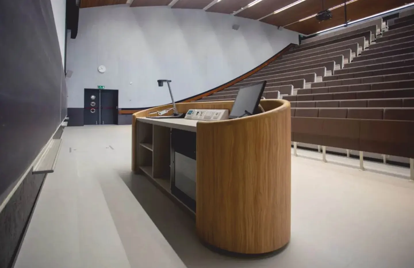 Marmoleum tabiiy qoplamasi